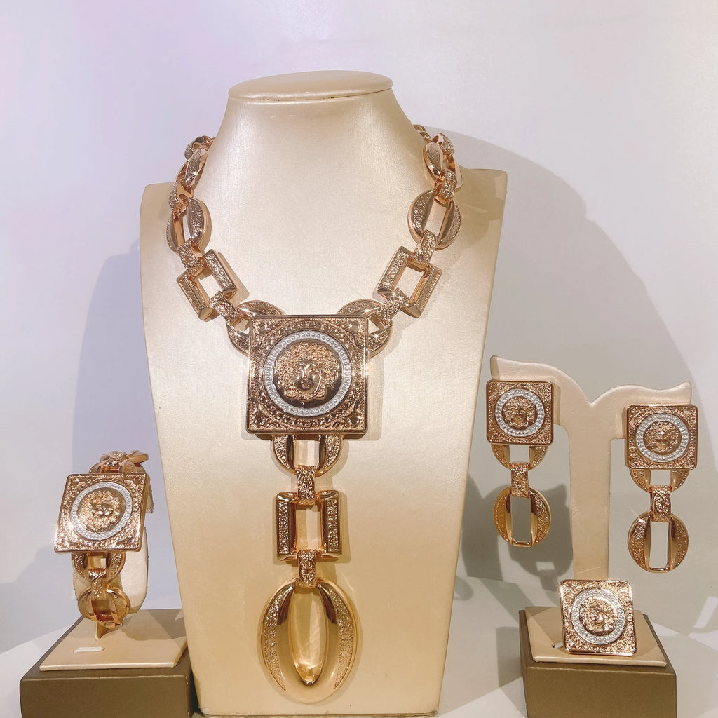 The Louvre Abstract Face Line-Art 4-Piece Couture Set