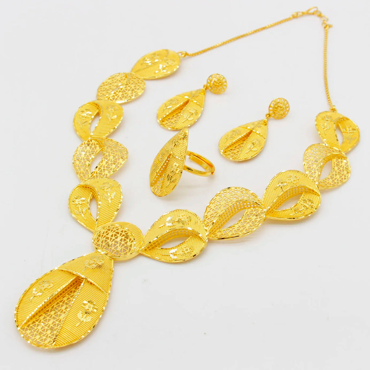 The Empress Leaf of Arabia: 24K Gold-Plated Statement Set