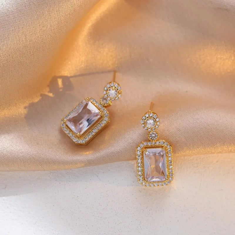 The Imperial Halo: Cushion-Cut Vibrant Crystal Statement Accents