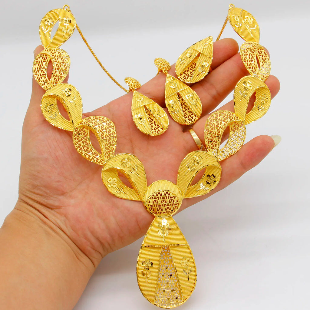 The Empress Leaf of Arabia: 24K Gold-Plated Statement Set
