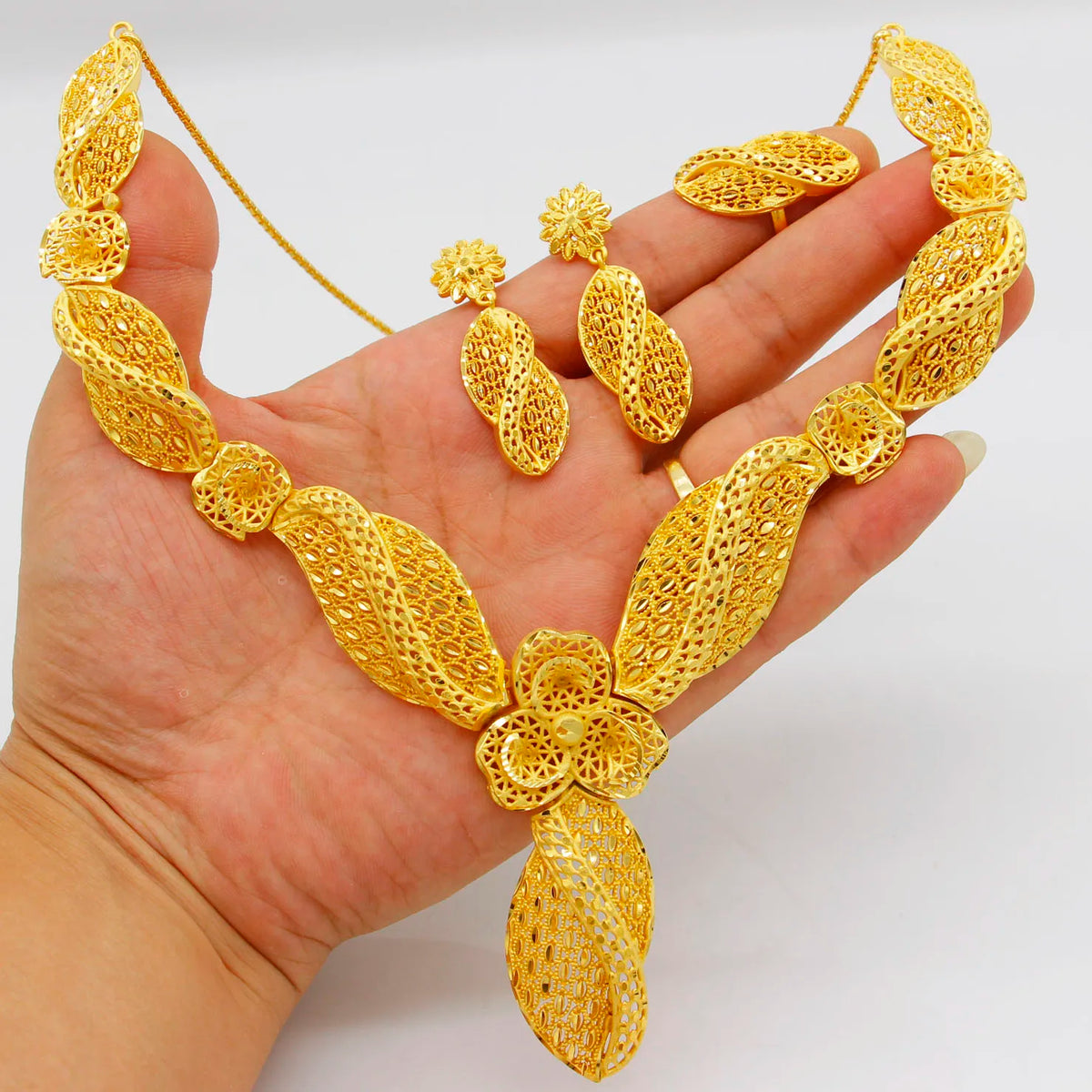 The Empress Leaf of Arabia: 24K Gold-Plated Statement Set