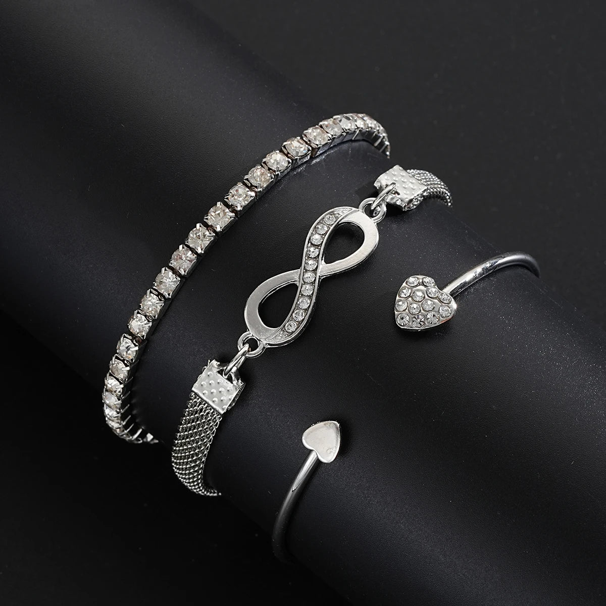 The Imperial Grace: 73-Piece Pearl, Heart & Crystal Jewelry Trunk Set