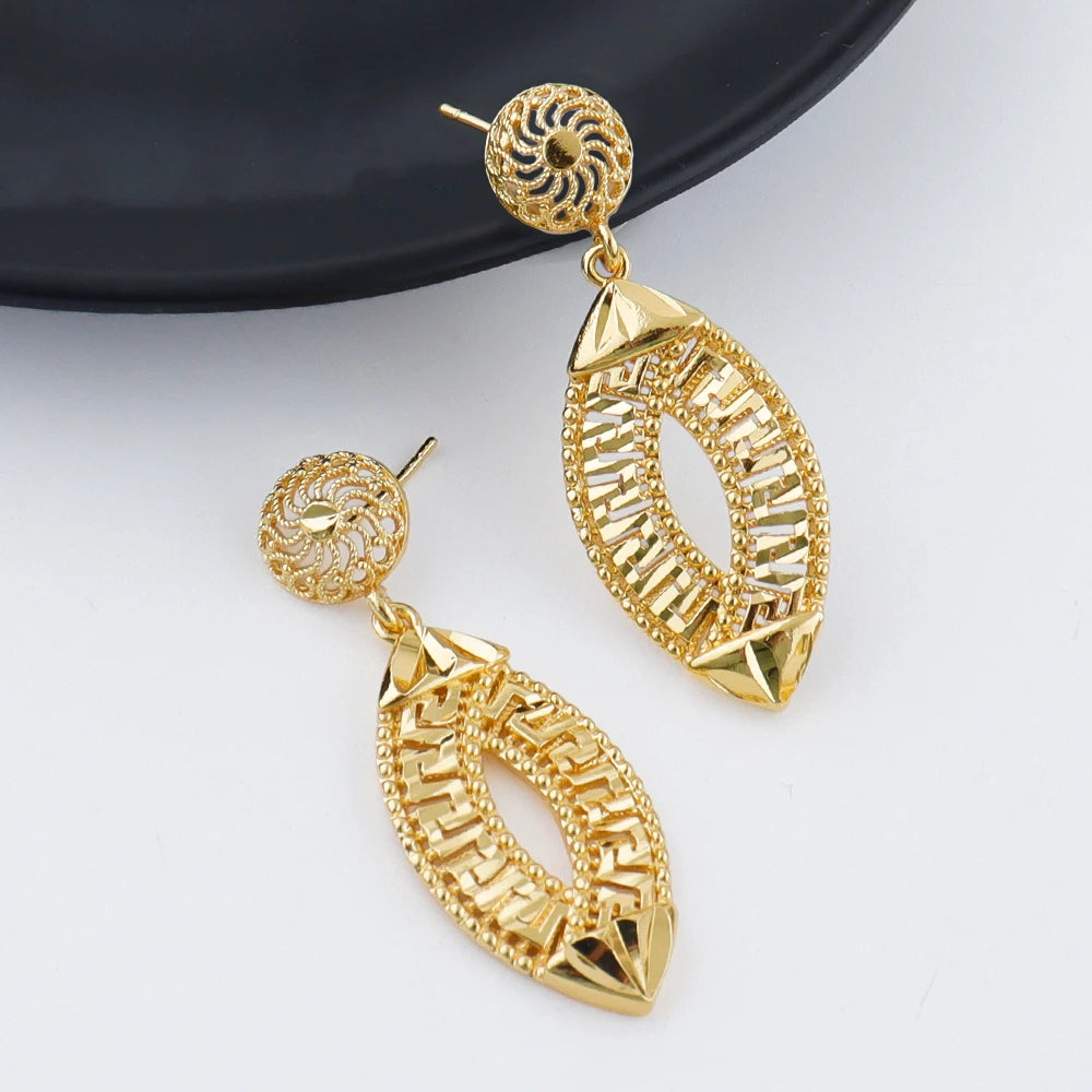 GOLD COLOR JEWELRY 24K Gold Plated Jewelry Set Weddings Earrings Necklace Ring Accessory Luxury Party Gifts