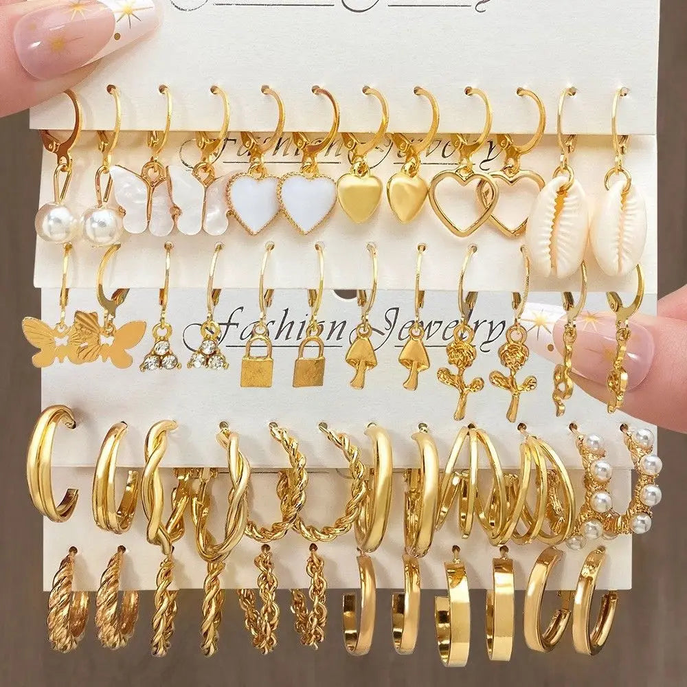 The Imperial Wardrobe: 114-Piece Pearl, Punk & Metal Jewelry Trunk Set