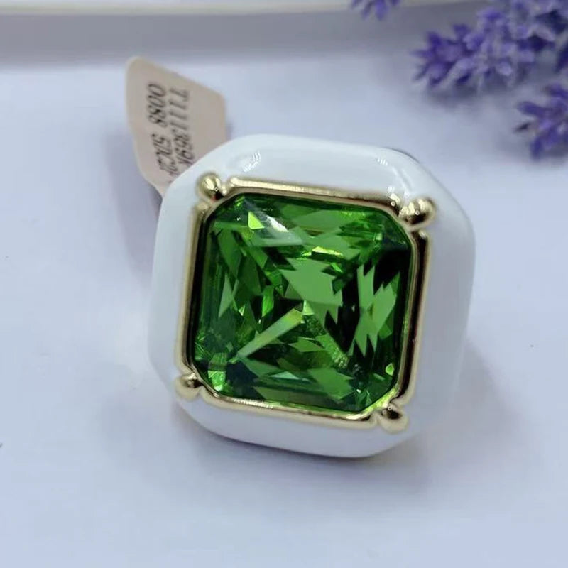 Coastal Luxe - 18K Gold Plated Natural Abalone Ring
