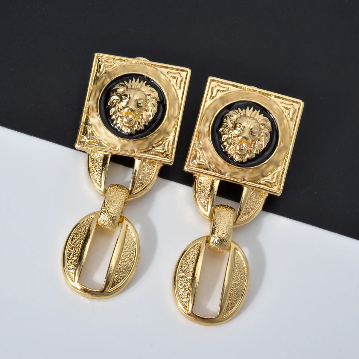 The Empress Dubai 18K Gold Plated Luxury Choker & Cuff Set