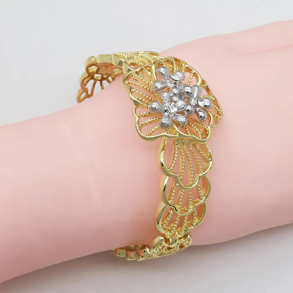 The Imperial Blossom: 18K Gold-Plated Royal Pearl Floral Set